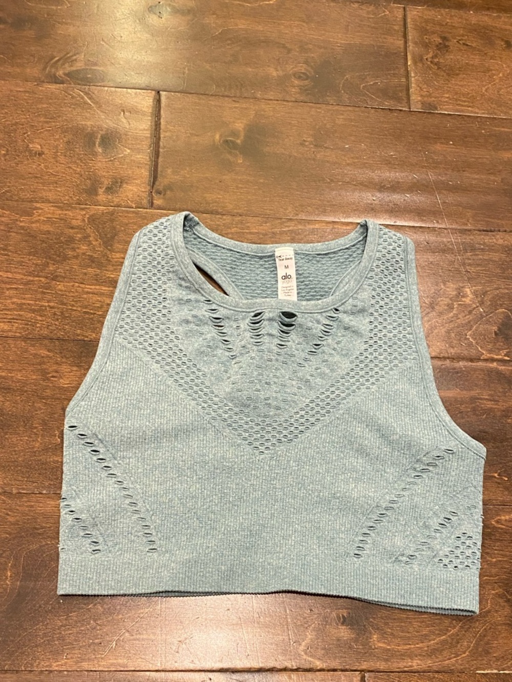 ALO Sports yoga bra size medium
